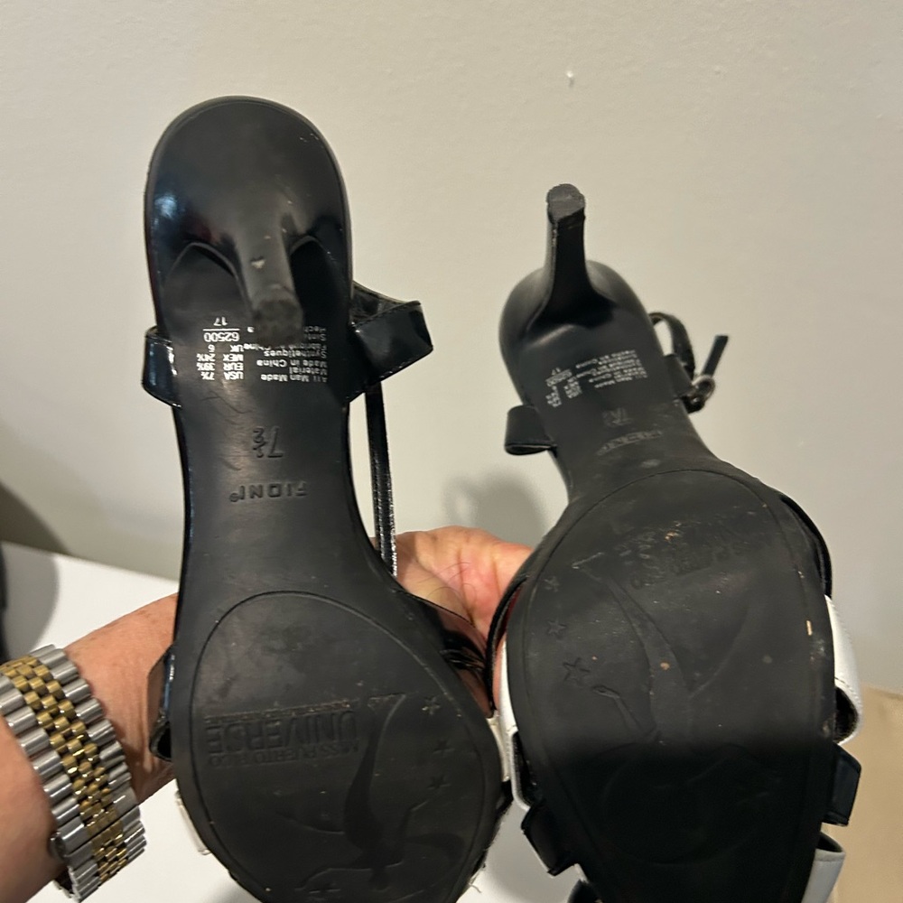 FIONI Clothing Black Heels